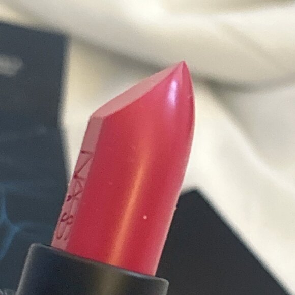 Nars Audacious Lipstick GRETA 9452 Full Size 0.14 Oz. /4.2 g New in box - Picture 2 of 10